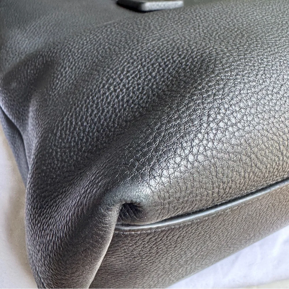 Bottega Veneta Mount Leather Tote
